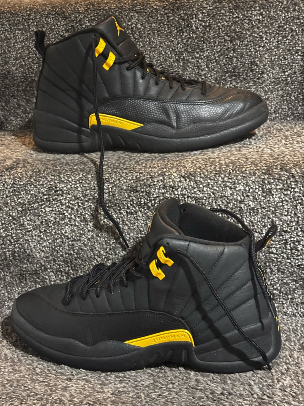 Nike Air Jordan 12 Retro Black Taxi excellent condition  💯% authentic